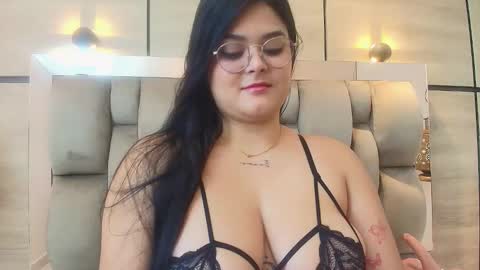 im mou  online show from September 22, 12:42 pm