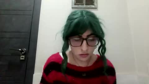 imacherryvelvet online show from June 4, 11:22 pm