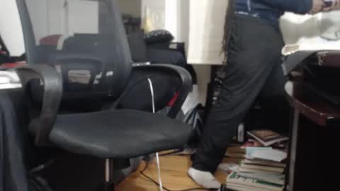 Imanlolo789   formerly known as Slimrodxxx  independent model online show from December 16, 2:08 am