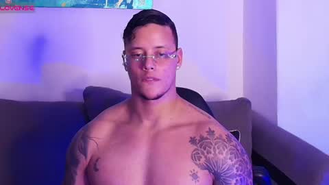 imconor online show from June 30, 12:21 am