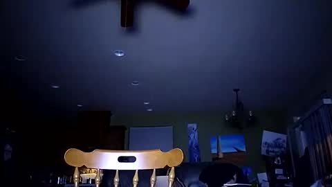 Iminyourroom online show from October 26, 7:42 am