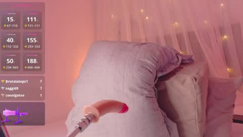 Leana online show from April 11, 12:15 am