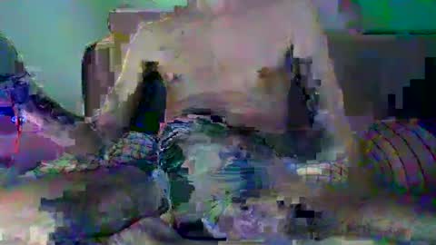 imustwork online show from June 11, 10:52 pm