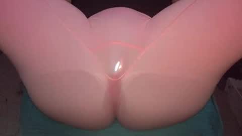 imyourslutbabyy online show from April 22, 3:13 am