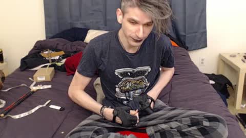 Incubussy X online show from January 15, 12:58 pm