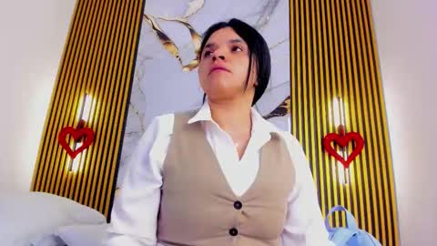 Indi Catalina online show from February 15, 1:43 pm