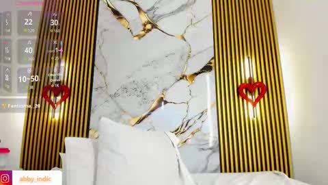 Indi Catalina online show from February 20, 1:57 pm