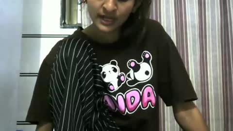 India Model online show from January 2, 3:51 pm