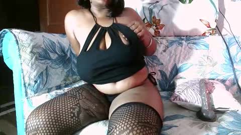 Snapshot of indian_goddess9 chatting on October 6, 10:11 am Parul online show from October 6, 10:11 am