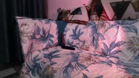 Snapshot of indian_goddess9 chatting on September 27, 12:25 pm Parul online show from September 27, 12:25 pm