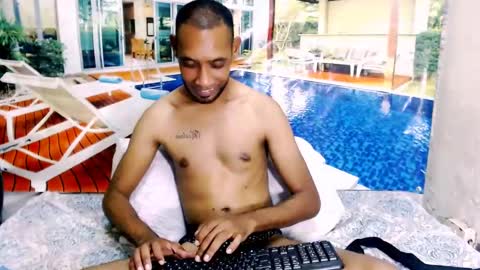 indianmagicmike69 online show from November 4, 7:04 pm