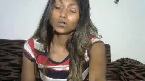 indianqtpie6 online show from December 18, 6:35 pm