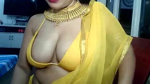 Radha online show from December 4, 7:02 pm