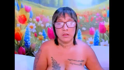 indianroxy27 online show from January 7, 6:02 pm