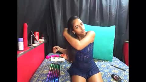 stella sexkitten online show from May 27, 7:16 am