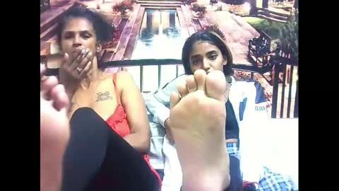 indiansexyslender4u2luv online show from February 28, 5:48 am