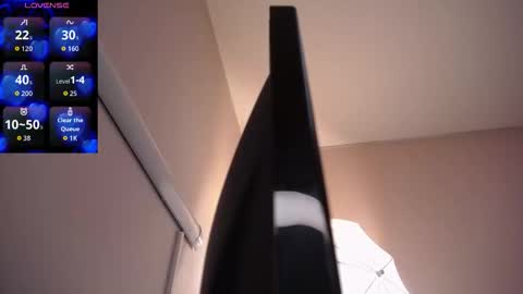 ingrid03_taffur online show from December 2, 8:51 pm