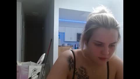 Ingrid online show from October 3, 5:43 pm