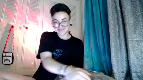 lyan onlyfans n linda online show from July 17, 4:03 am