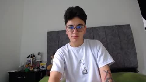 lyan onlyfans n linda online show from June 25, 1:27 pm
