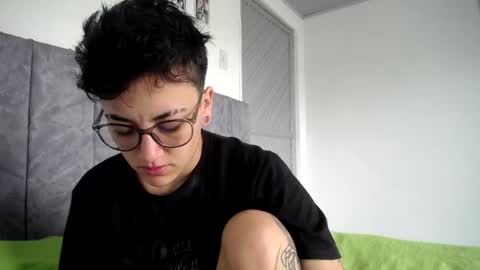 lyan onlyfans n linda online show from March 23, 5:29 pm