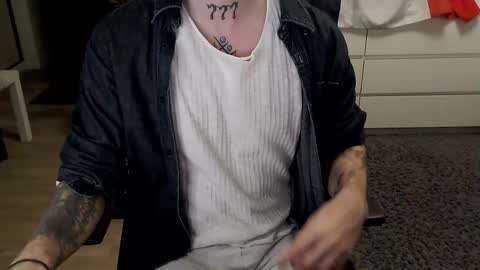 Kyle online show from November 9, 3:10 am