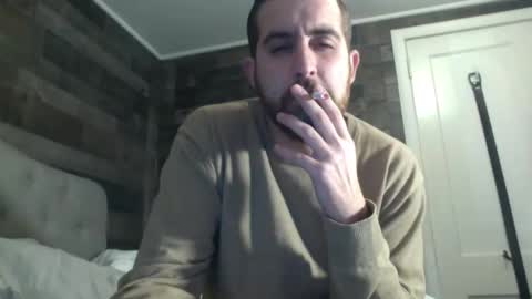 Snapshot of inmybackyard chatting on December 22, 5:22 am InMyBackyard online show from December 22, 5:22 am