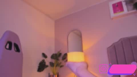 Innana  online show from February 24, 7:33 am