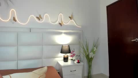 innavolkova online show from March 16, 12:09 pm