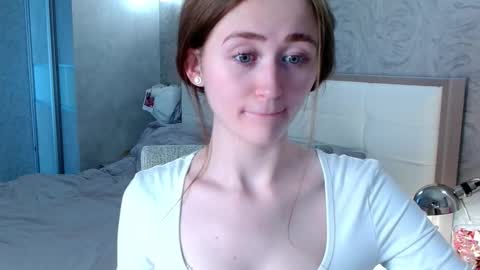 Snapshot of innnita chatting on March 5, 2:01 pm Lina online show from March 5, 2:01 pm