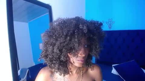 innocent_sexybaby online show from October 27, 8:31 pm