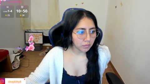 Luna        online show from February 16, 1:42 pm