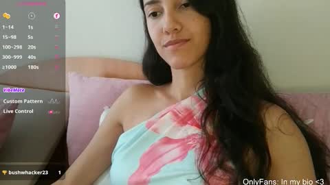 Laroa online show from February 16, 10:52 pm