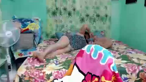 inocent_joy online show from December 17, 10:44 am