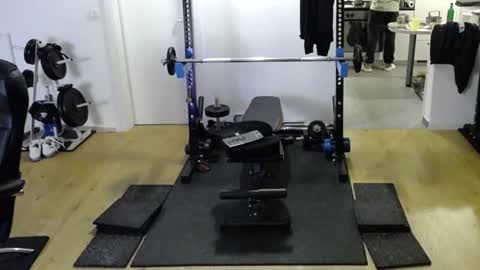 insanemaxxx online show from December 6, 5:38 pm