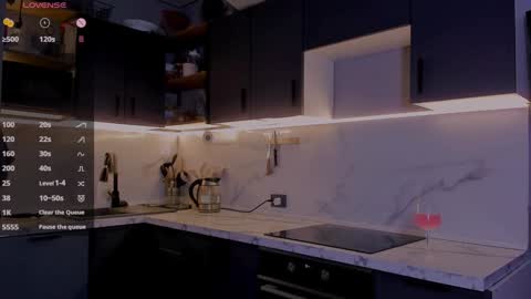 Bernadette  Join  online show from December 9, 10:30 pm