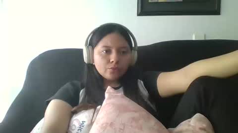 Iris 3 online show from January 16, 8:07 pm