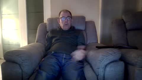 inthemood63 online show from October 21, 8:45 pm