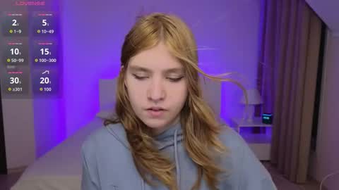 Snapshot of iris_rain chatting on October 12, 1:04 pm Iris online show from October 12, 1:04 pm