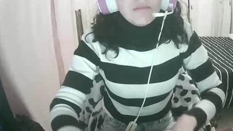 Iris online show from September 8, 9:58 pm