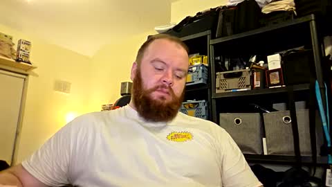 Snapshot of irishdaddy24 chatting on October 11, 6:11 pm twitter theirishman205 online show from October 11, 6:11 pm