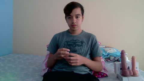 irondante01 online show from March 11, 1:47 pm