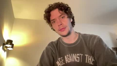 Sam online show from February 15, 9:35 pm