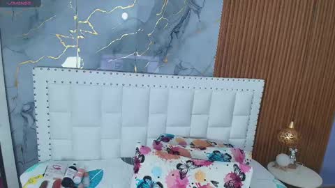 Snapshot of irresistiblemilf chatting on February 26, 12:27 pm Sandy online show from February 26, 12:27 pm