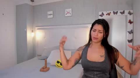 is_a_bell online show from November 22, 5:00 pm