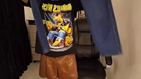 Jess online show from December 19, 2:01 am