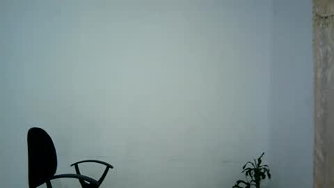 isa_bellaxx23 online show from January 17, 12:42 am