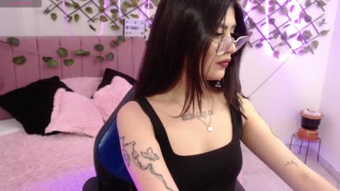 isabela online show from November 10, 10:56 pm