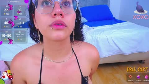 Isabell online show from December 22, 8:16 am