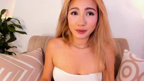Isa Cortes  online show from June 3, 2:44 pm